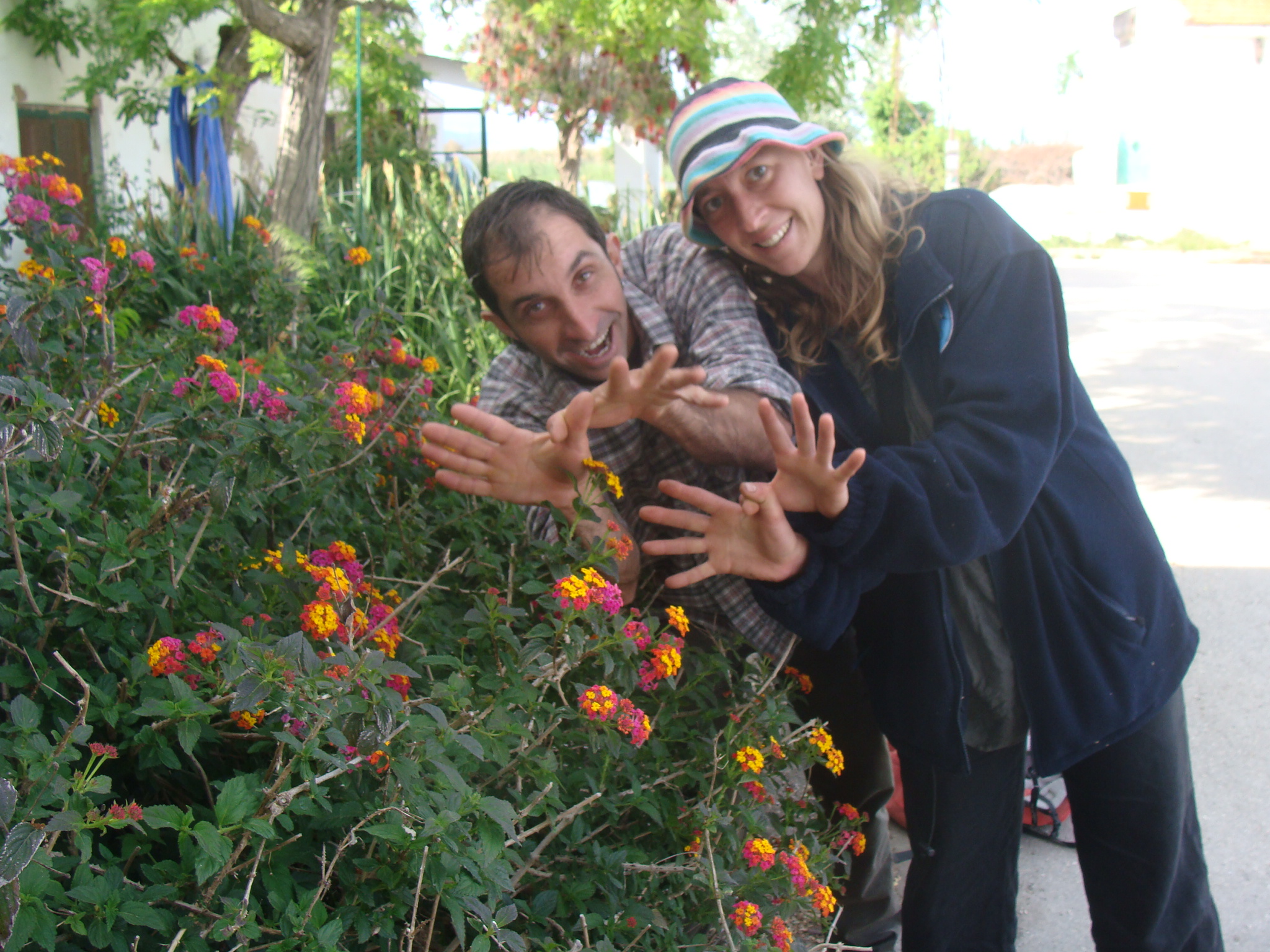 Cécile, Dani y la Lantana