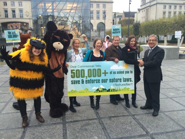 Twitter : @foeeurope (Friends of the Earth)