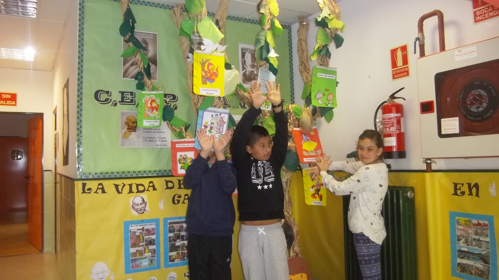 CEIP GANDHI.Nuestras mariposas seguirán volando…