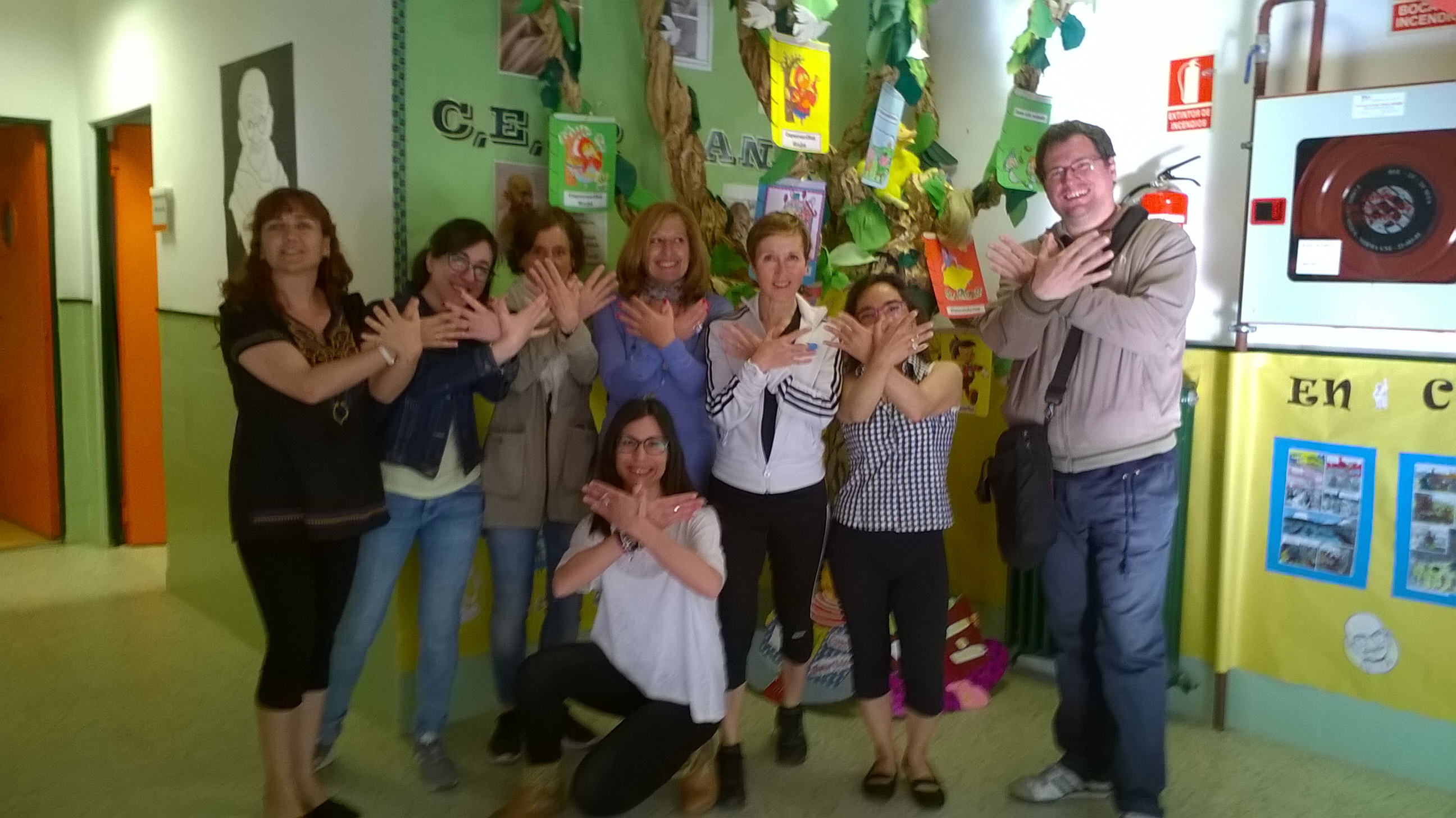 CEIP GANDHI.Nuestras mariposas seguirán volando…