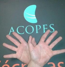 Twitter : @Acopes_es (Acopes)