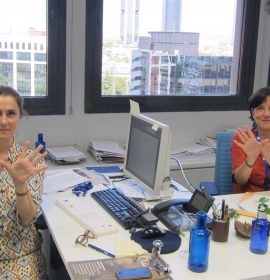 Las chicas de Relaciones Externas de la Agencia EFE, con la Red Natura 2000