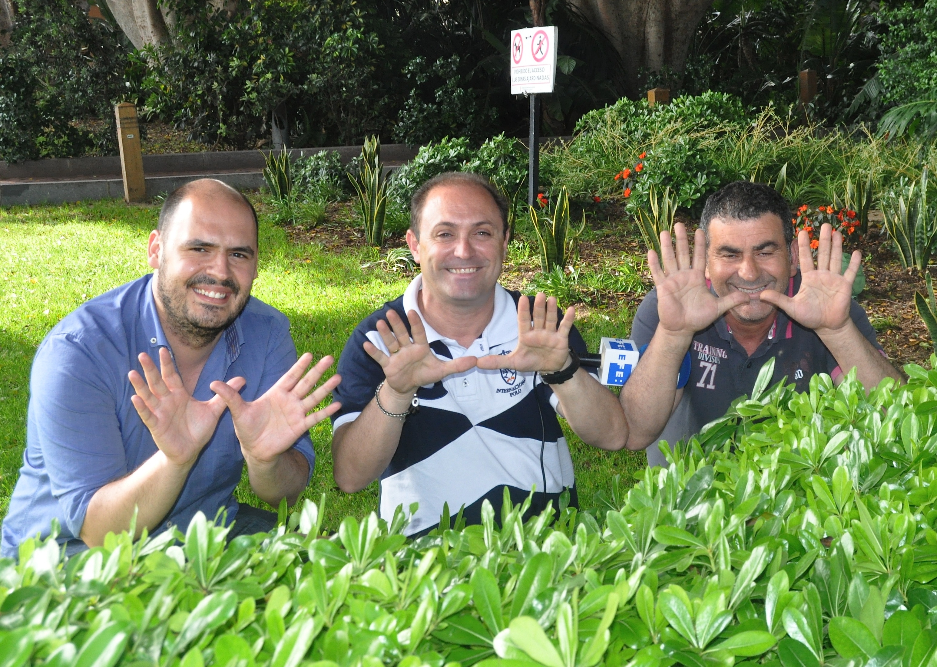 Juan Miguel, Rafael y Reduan, desde EFE Ceuta con la Red Natura 2000