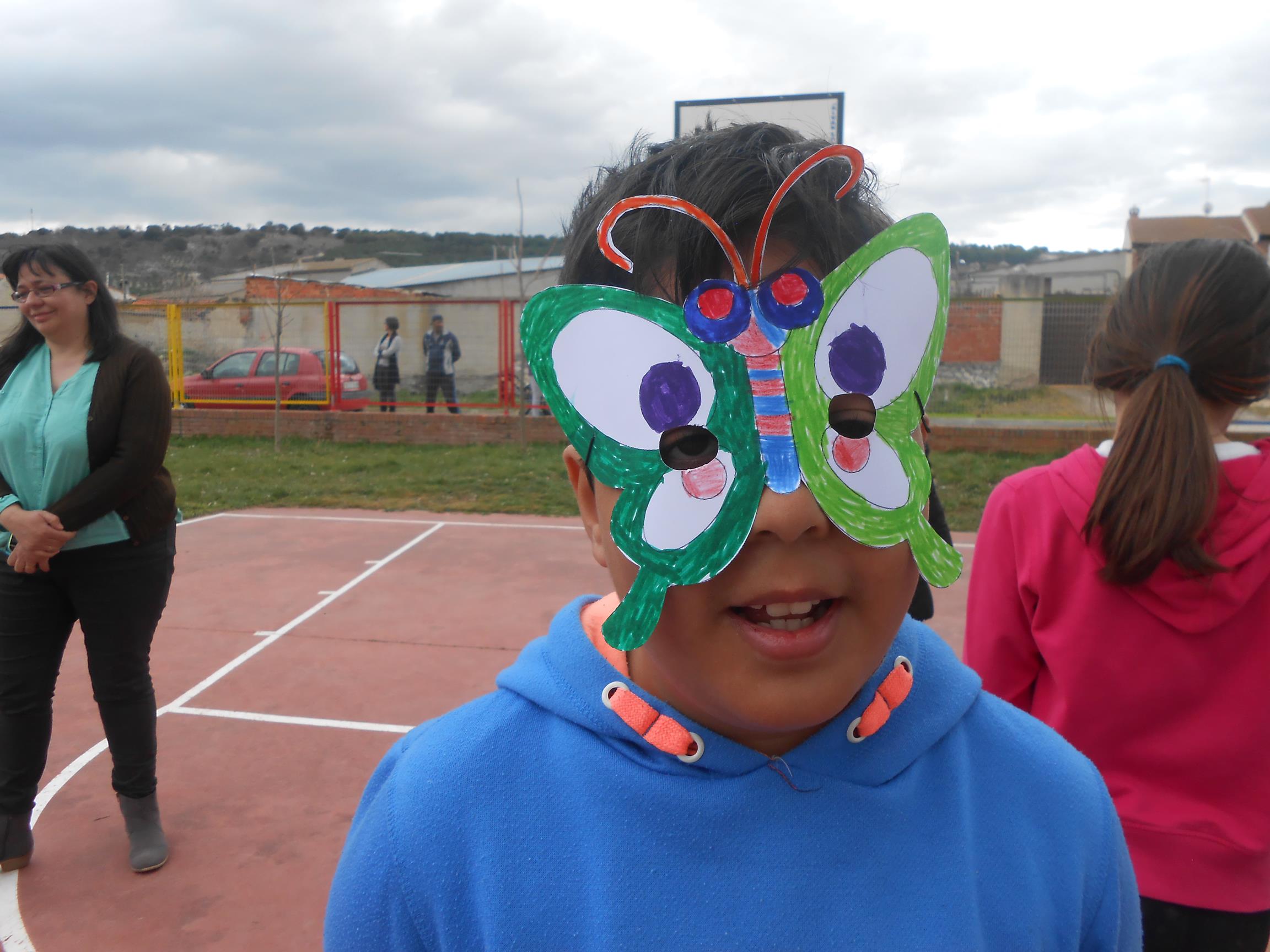 Aprendiendo a ser mariposas desde la escuela rural.