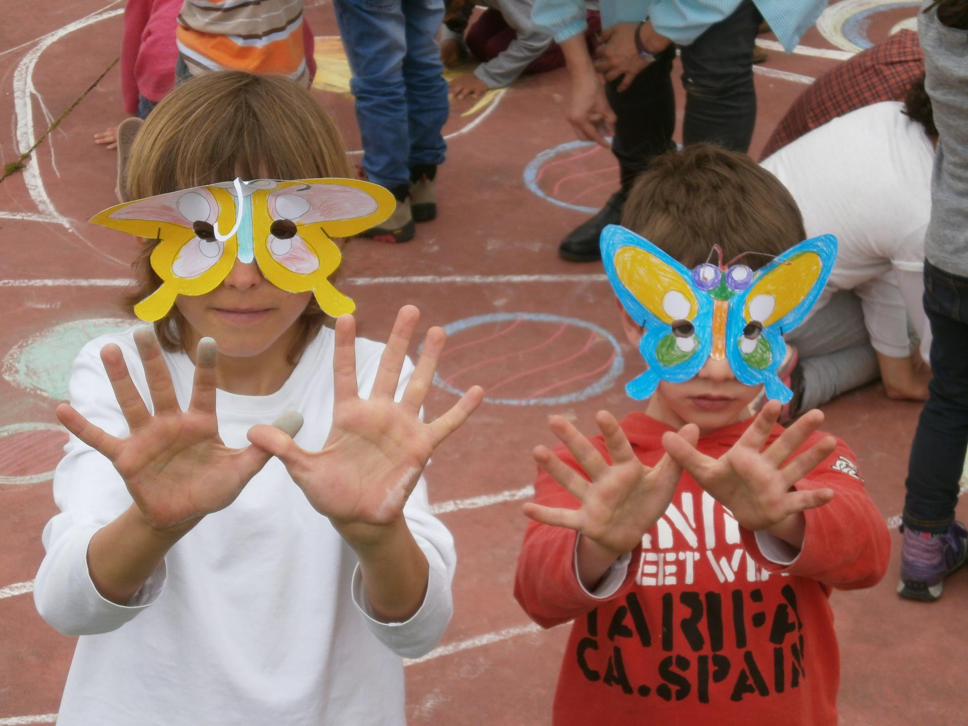 Aprendiendo a ser mariposas desde la escuela rural.