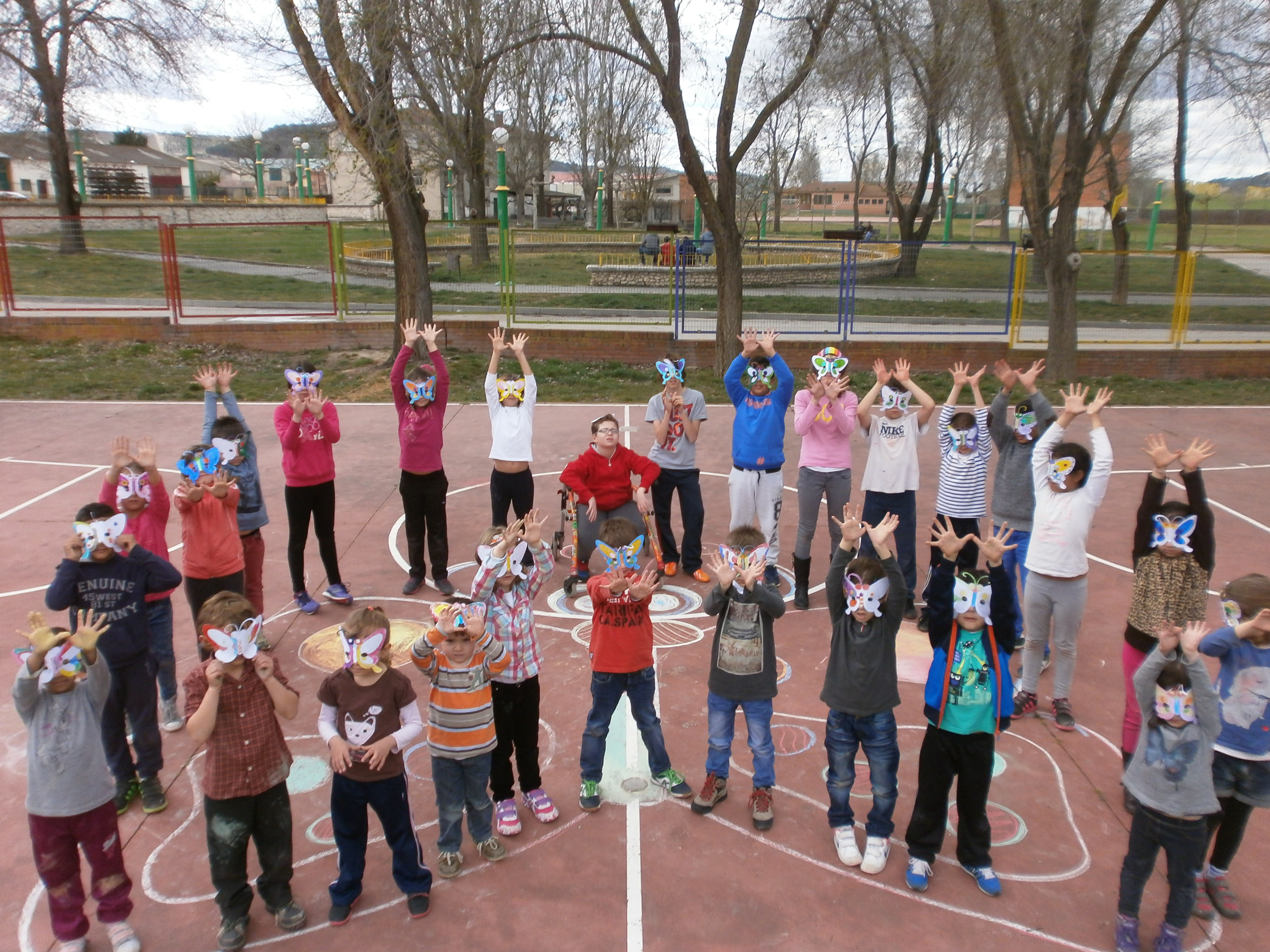 Aprendiendo a ser mariposas desde la escuela rural.